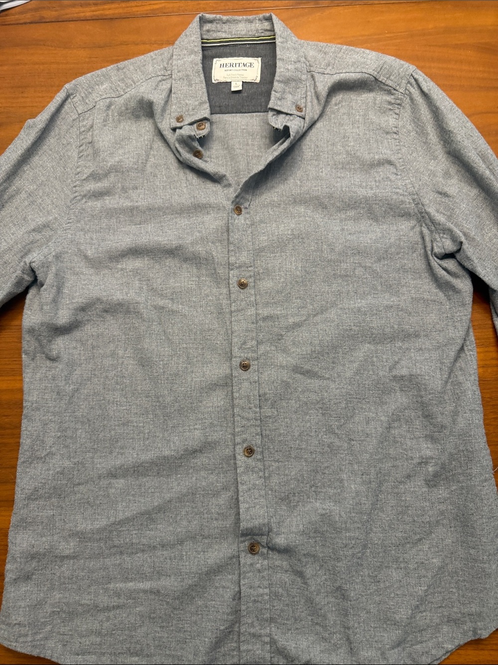 Heritage Men's Heather Gray Casual Button-Down Shirt
